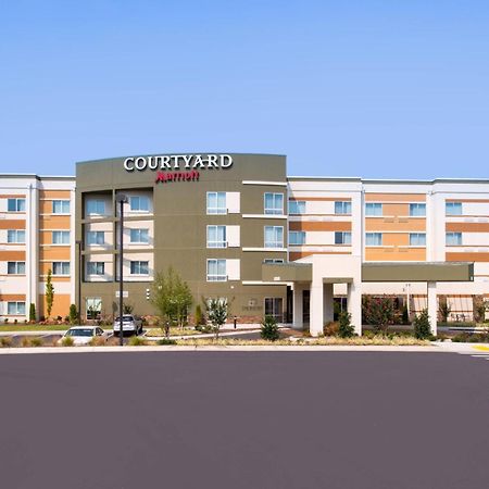 מלון Courtyard By Marriott הוט ספרינגס מראה חיצוני תמונה