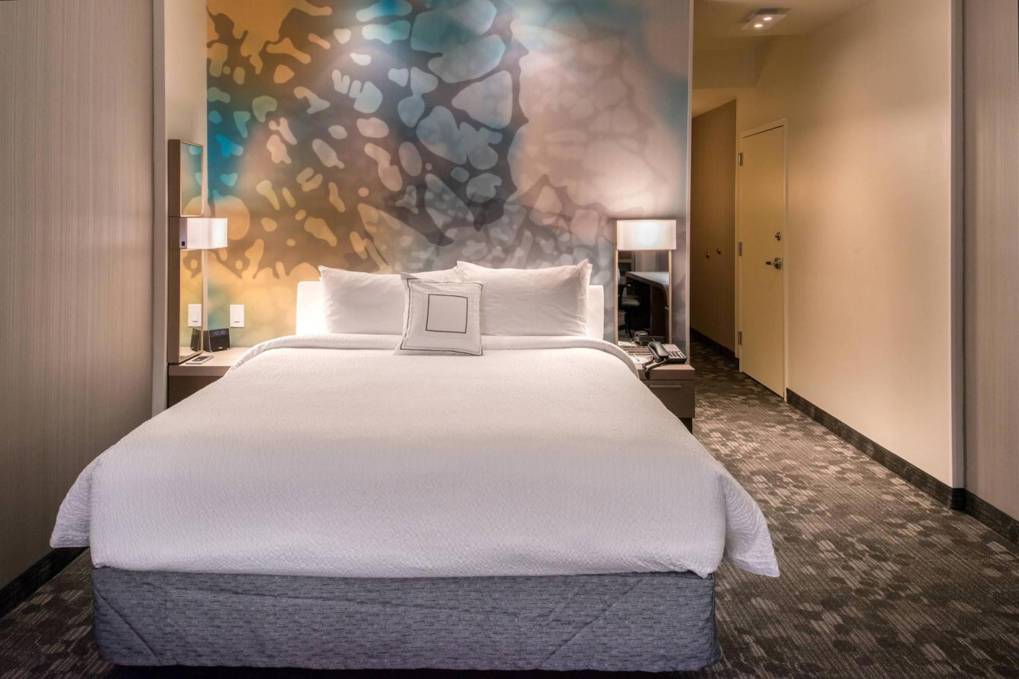 מלון Courtyard By Marriott הוט ספרינגס מראה חיצוני תמונה