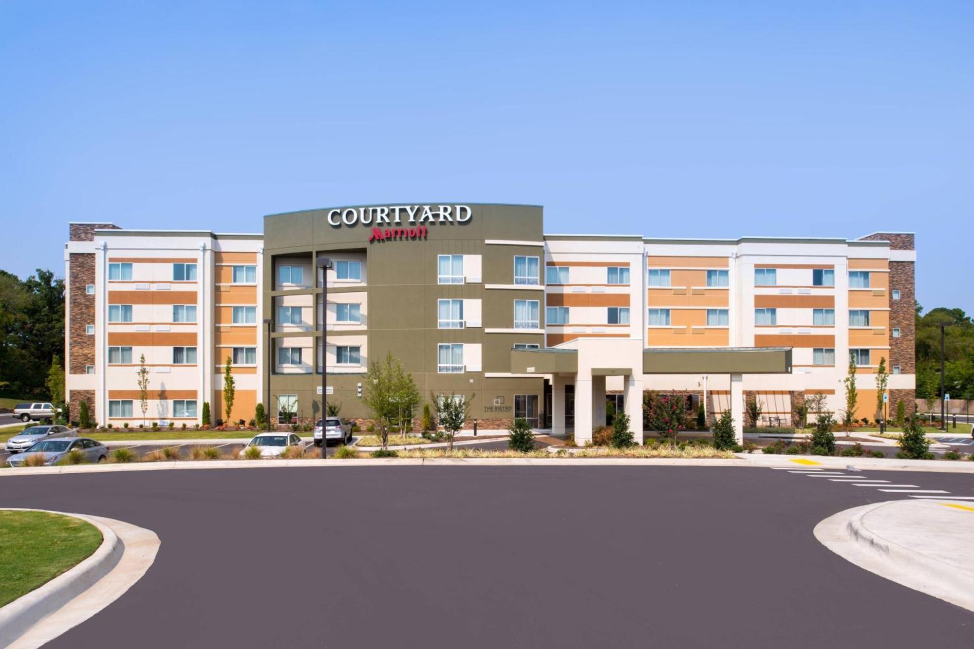 מלון Courtyard By Marriott הוט ספרינגס מראה חיצוני תמונה